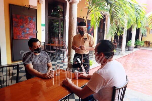 Los restaurantes son lugares seguros para la salud, afirma la Canirac Yucatán