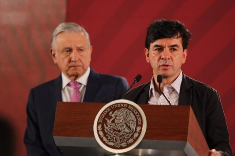 También el vocero de Presidencia contrató »empresas fantasmas»