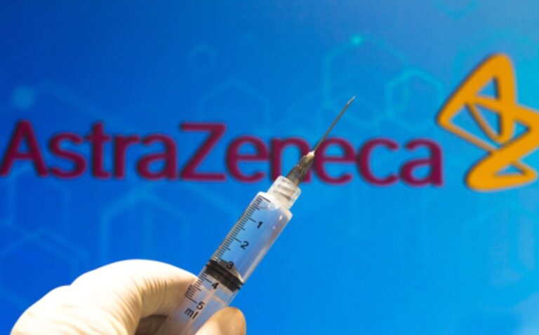¿Es peligrosa? Mueren dos personas más tras recibir vacuna contra covid-19 de AstraZeneca