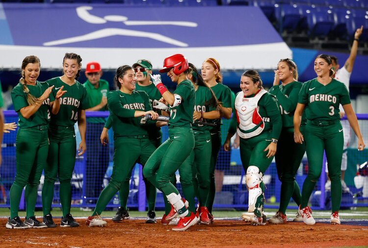 Del diamante a la basura: La polémica por uniformes de Selección de Sóftbol