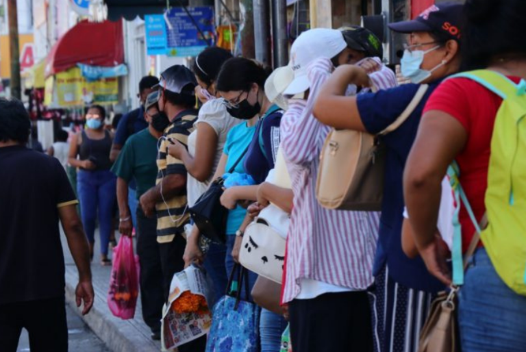 AMLO pide a hoteleros de la Riviera Maya ‘cooperar’ para el nuevo trazo del Tren Maya