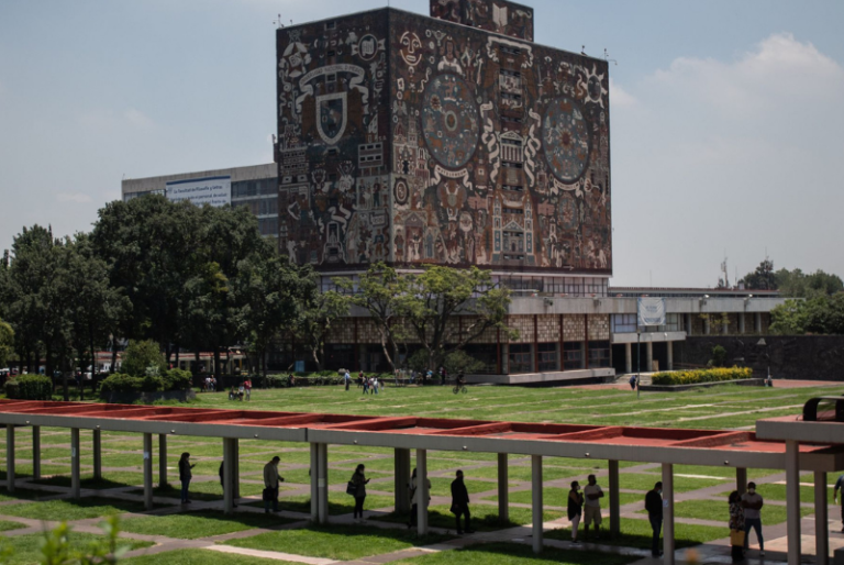 UNAM continuará con clases en sistema híbrido