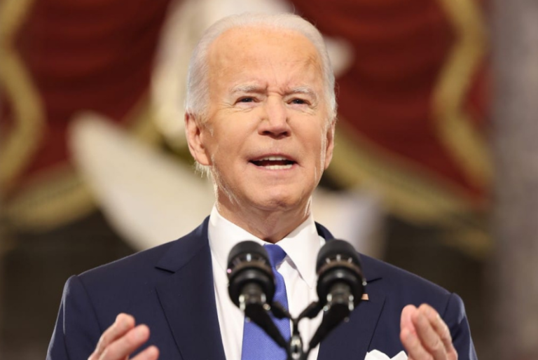 Biden responsabiliza a Donald Trump por el asalto al Capitolio