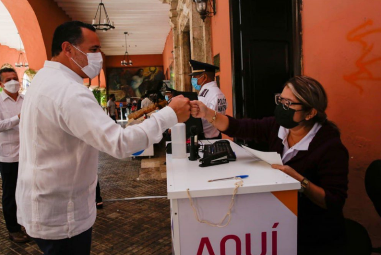 Meridanos acuden puntuales a pagar su predial