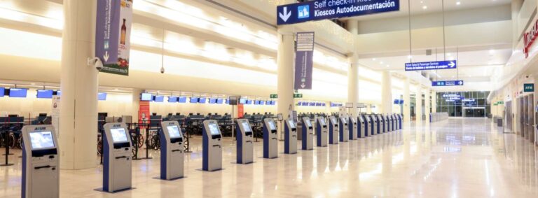 Aeroméxico anuncia más cancelaciones de vuelos en Cancún y Mérida
