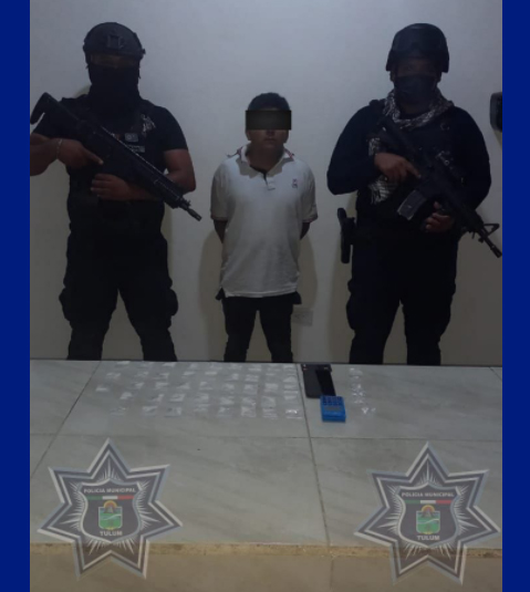 Aseguran a un hombre con narcóticos en Tulum