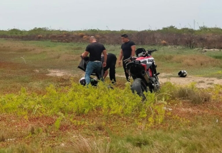 Carambola entre motociclistas deja tres lesionados en la carretera San Crisanto-Chabihau