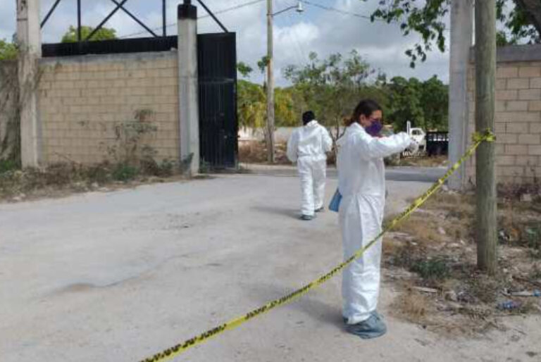 Hallan cuerpo maniatado de una mujer en la Región 225 de Cancún