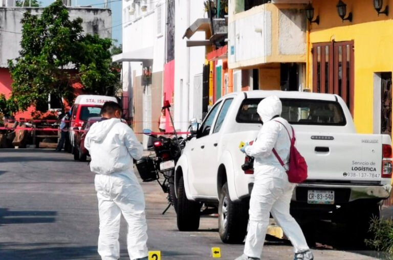 Muere mujer tras ser atacada a puñaladas en Ciudad del Carmen