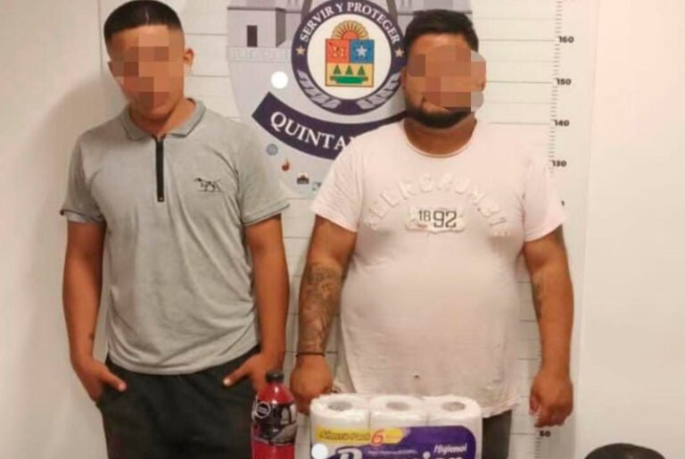 Arrestan a hombres por asalto a Oxxo, recuperan productos en la SM 69 en Cancún