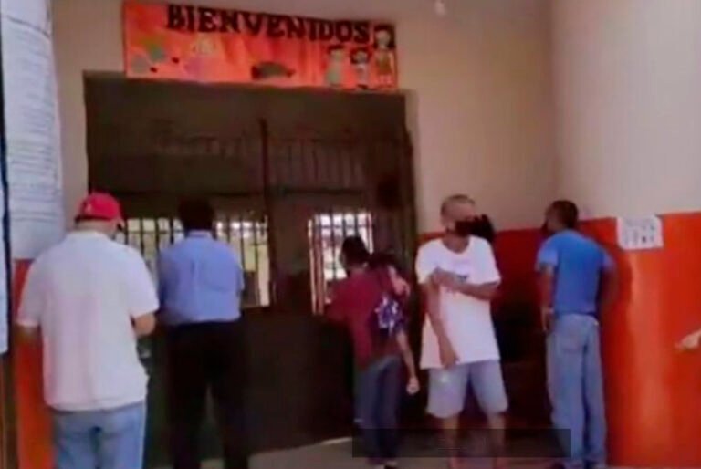 Desalojan escuela de Tamaulipas por presunta amenaza de estudiante