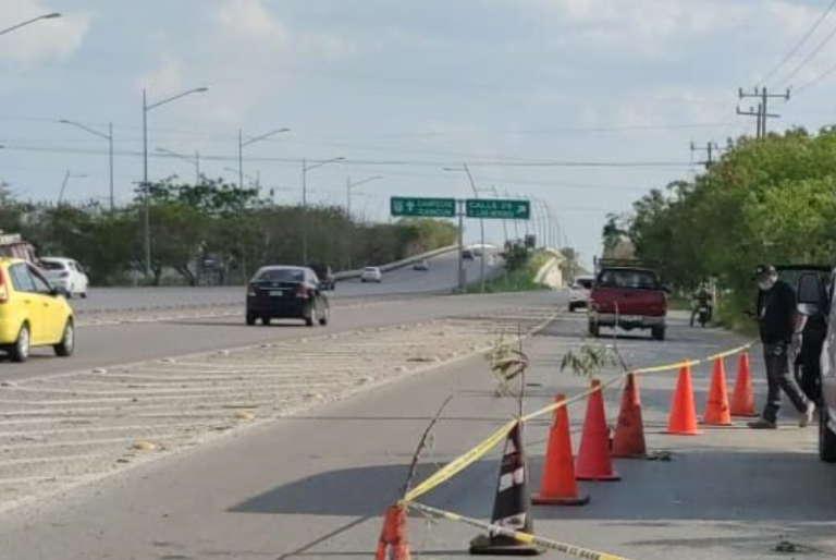 Peatón muere atropellado en el Periférico de Mérida