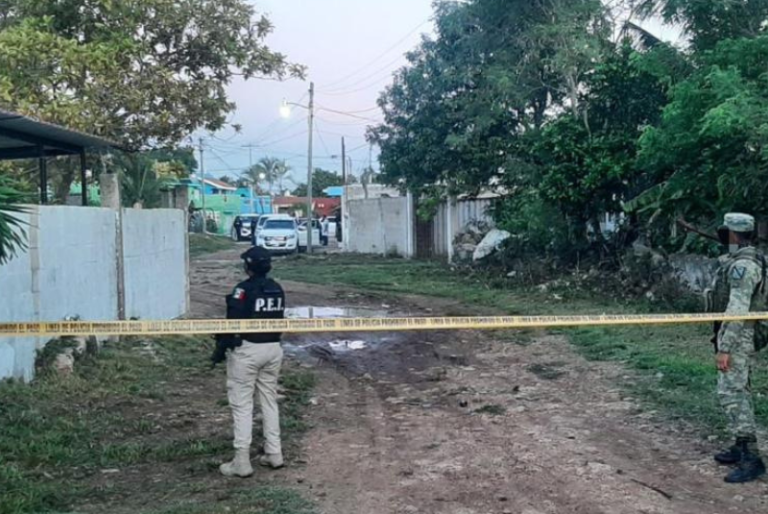 Vecinos enfrentan a policías en operativo antidrogas en San José Vergel