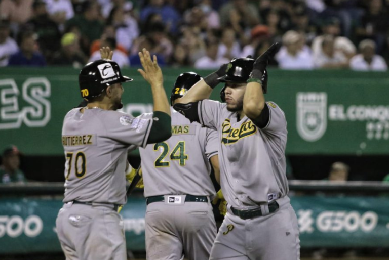 Leones toma ventaja en los Playoffs frente a Pericos