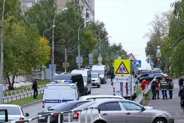 Suman 15 muertos por tiroteo en escuela de Izhevsk en Rusia, entre ellos once niños