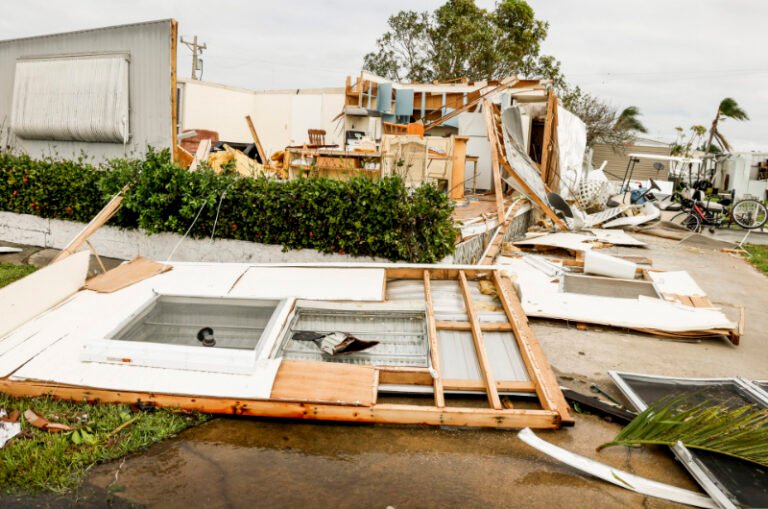 Suman 21 muertos a consecuencia del Huracán «Ian» en Florida