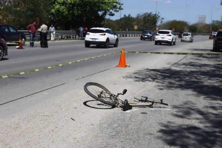 Tragedia en el Periférico de Mérida: Ciclista pierde la vida