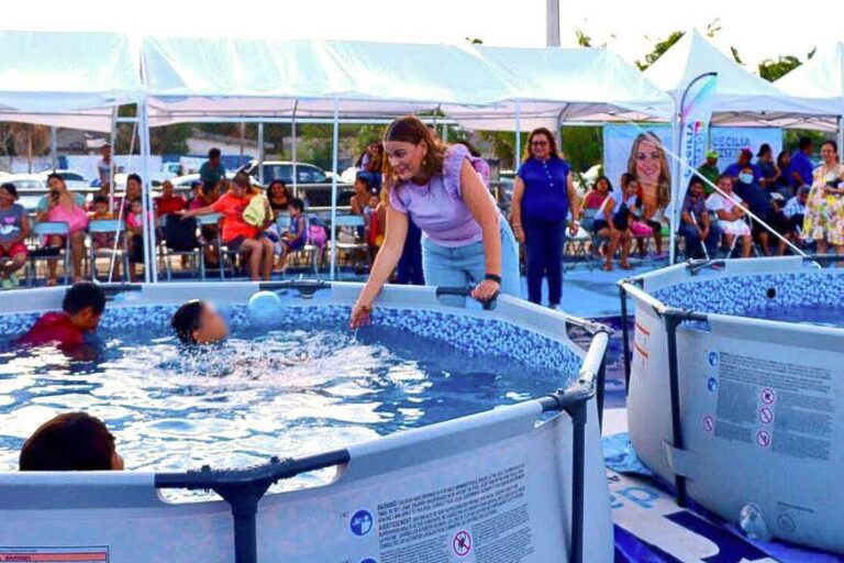 Contribuye Cecilia Patrón a mitigar el calor, con piscinas en el sur de Mérida