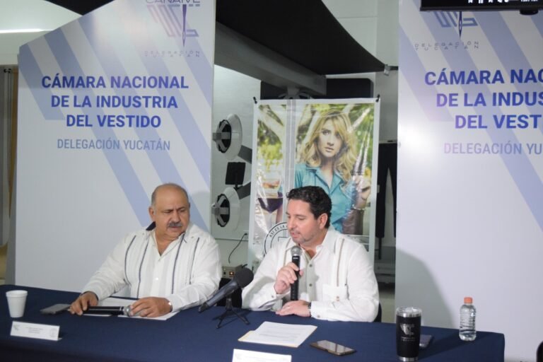 Celebración del Día de la Guayabera con exposición y descuentos