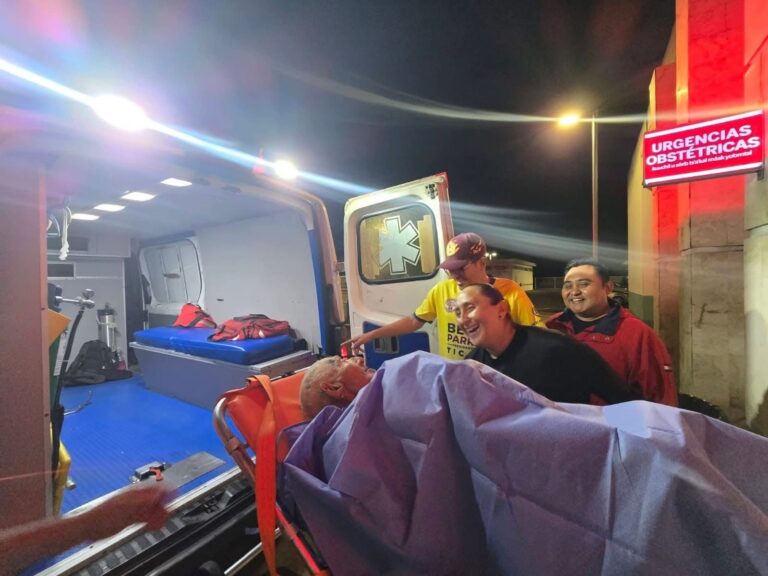 Solidaridad en Ticul: vecinos y autoridades apoyan a adulto mayor de 95 años tras emergencia de salud